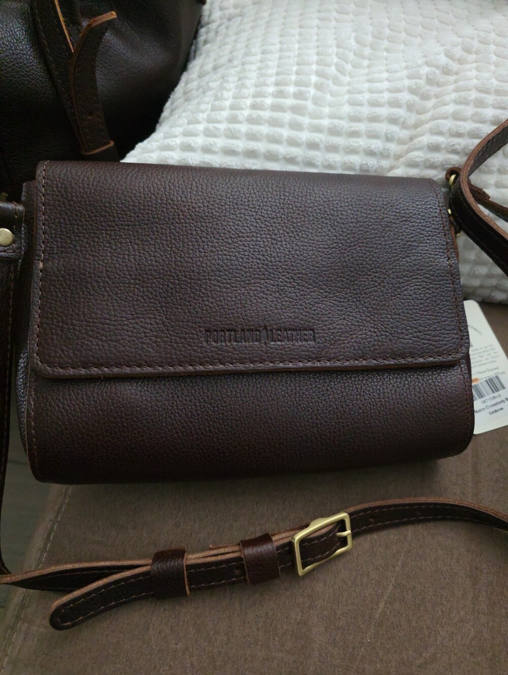 Portland Leather Metro Crossbody Medium Size In Coldbrew.